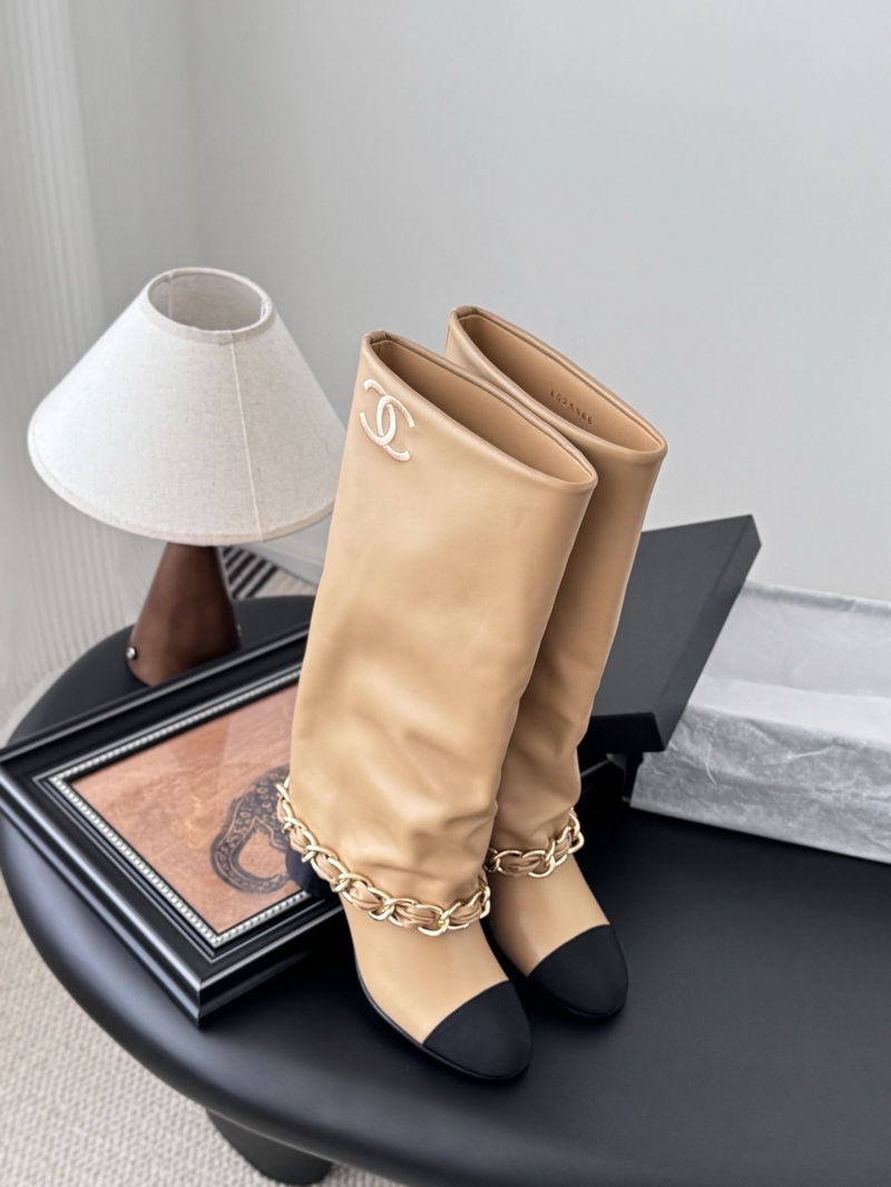 Ch**el boots